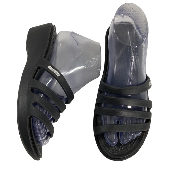 Crocs Black Rhonda Wedge Heel Strappy Slip On Comfort Sandals Women's 7 Shoes - Picture 1 of 9